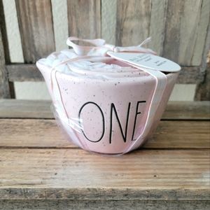 Rae Dunn Speckled Measuring Cups